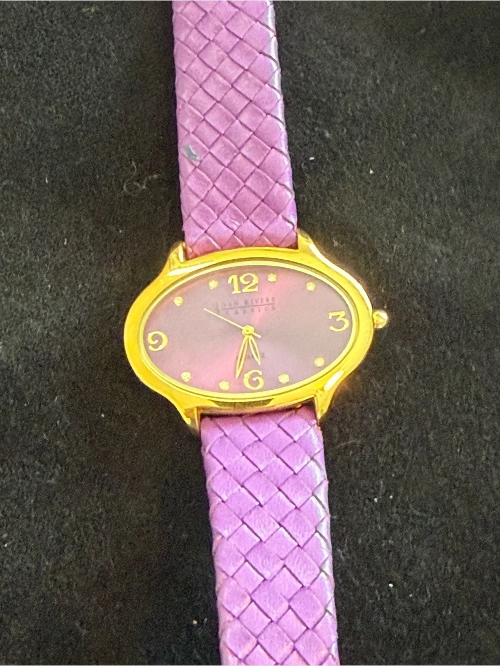 JOAN RIVERS CLASSICS Women’s Quartz Oval Gold Tone Purple Dial Leather Watch